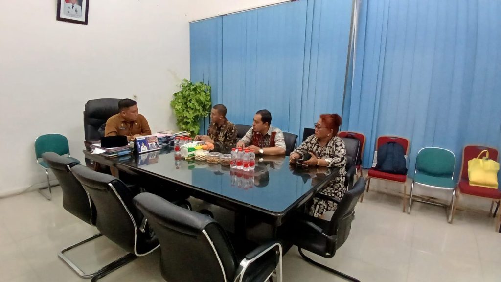 Kunjungan Silatuhrahmi dan Audiensi Direktur Universitas Terbuka Medan ke Kabupaten Tapanuli Tengah