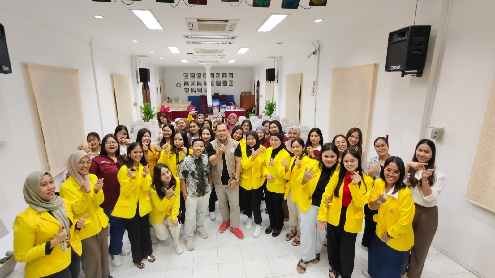 Sosialisasi Kurikulum Baru Bersama Mahasiswa Universitas Terbuka Penang di Aula KJRI Penang