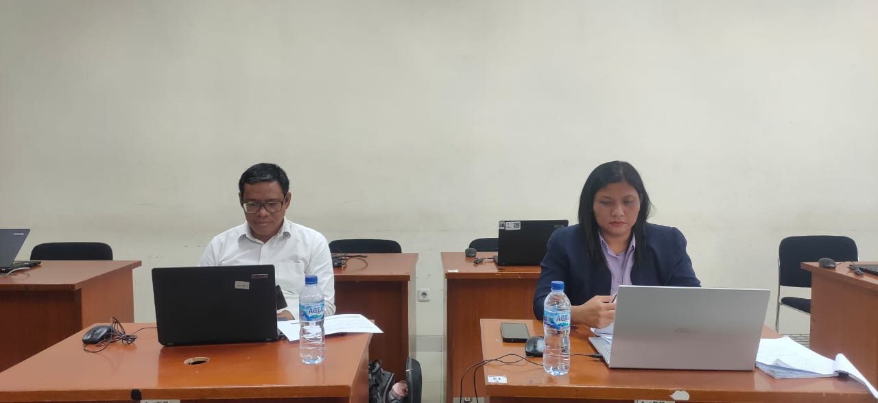 UT Medan Gelar Sidang Tesis Tujuh Mahasiswa Magister Siap Kontribusi untuk Pendidikan Dasar (3)