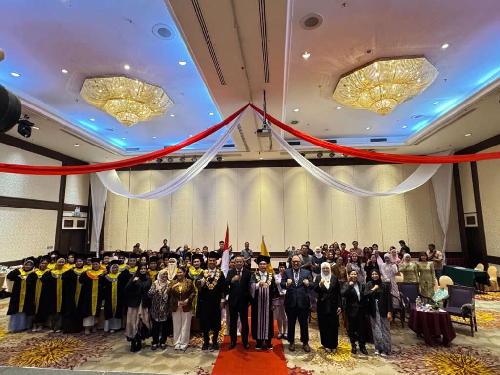 Langkah Pasti dari Negeri Seberang: Wisuda UT di Penang Penuh Kebanggaan